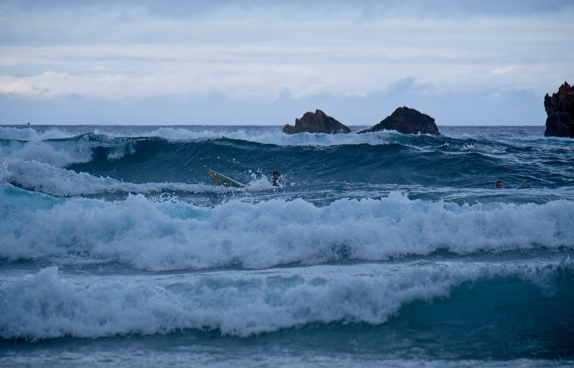 Exploring the World of Surfing: From Basics to Advanced Techniques